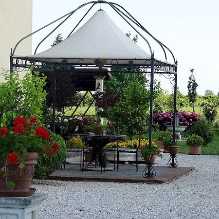 Hotel Millefiori Corte Delle Rose Rovigo