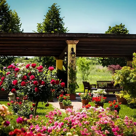 Millefiori Corte Delle Rose Hotel 2*